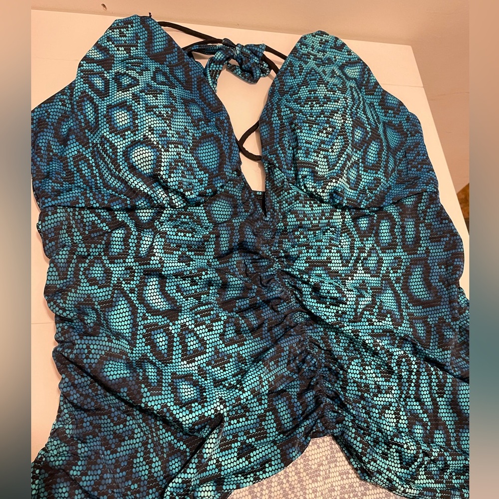 Swimsuits for All Women's Size 18 Teal Snake Print Plunge Tankini Top - Picture 3 of 3